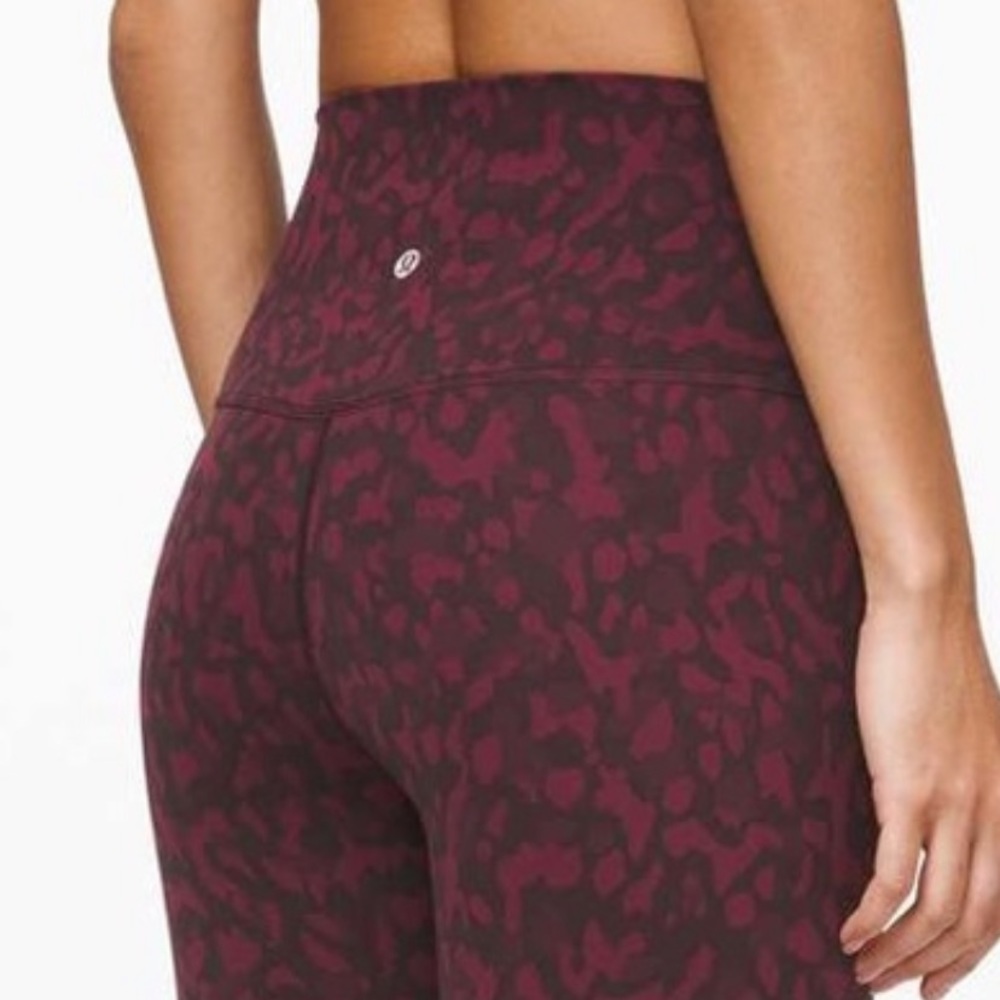 Lululemon Align ll 28” Formation camo dark Adobe multi- size 8